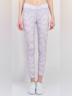 AVI21 Lilac Tie-Dye Cropped Leggings - Size 8